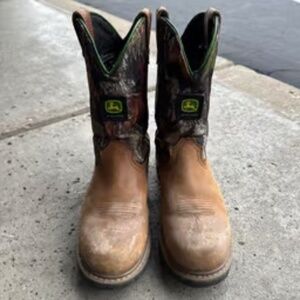 Women’s Danpost John Deere cowboy boots 9